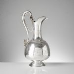 1075 2004 WINE PITCHER